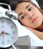 Как вылечить бессонницу природным способом?